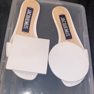 Jacquemus White sandals